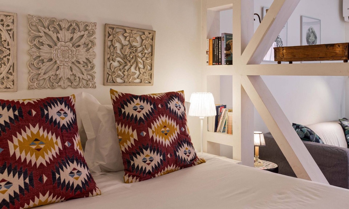 Santo Condestavel Apartment | Quartel · Authentic and brand-new in the city center