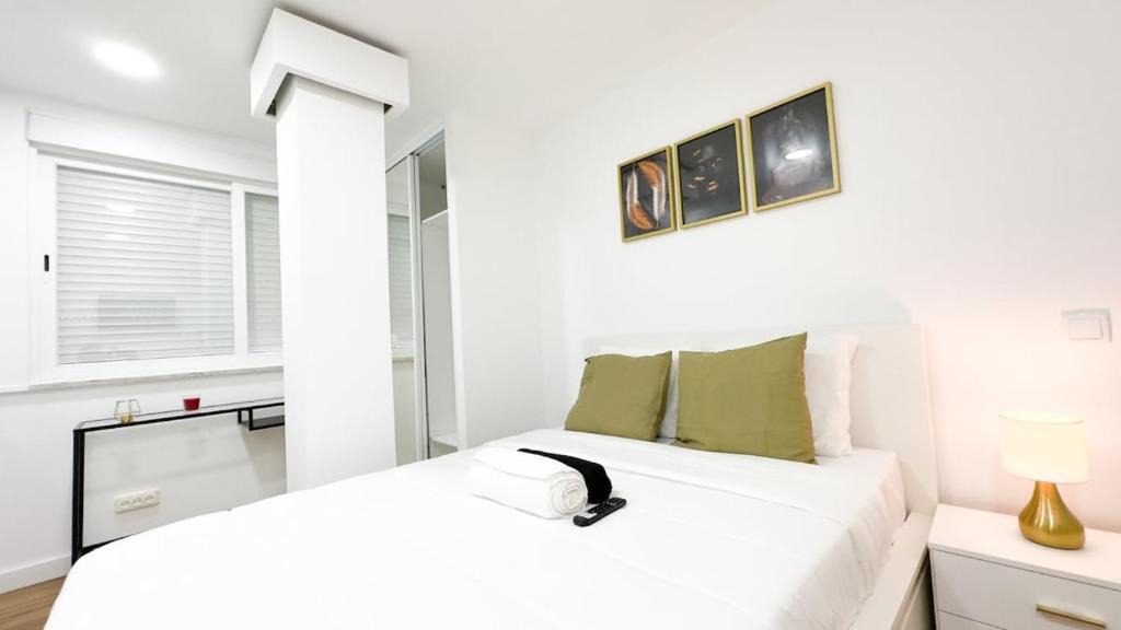 Rio de Mouro Apartment | Quarto Privado Castelo