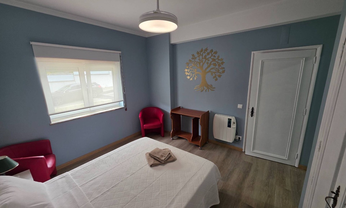 Santo Antonio dos Olivais House | Quarto Suite Fish QM