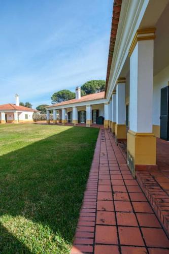 Santarem House | Quinta Centieira Scalab Wine