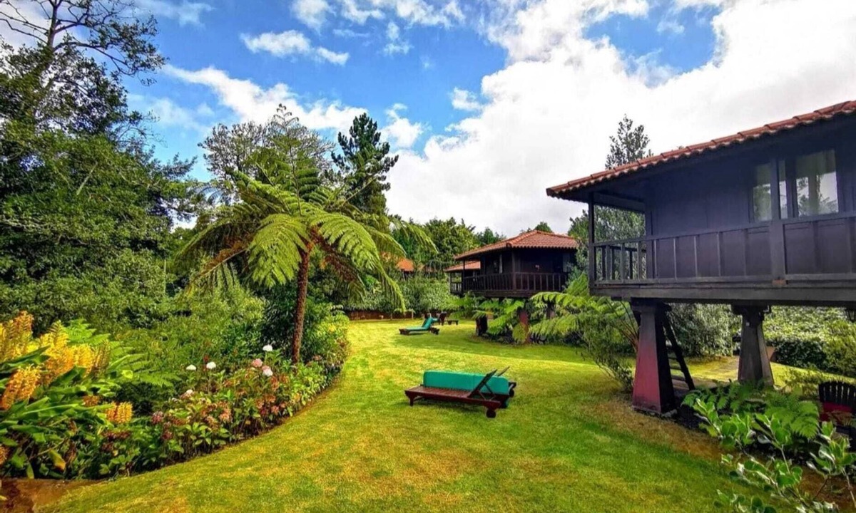 Santa Cruz Cabin | Quinta das Eiras Shelter 4