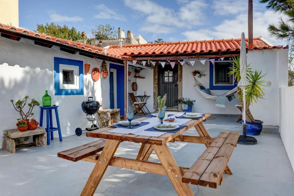 Mafra House | Refúgio da Alma Cottage com Lareira e Pátio perto de Mafra e Ericeira