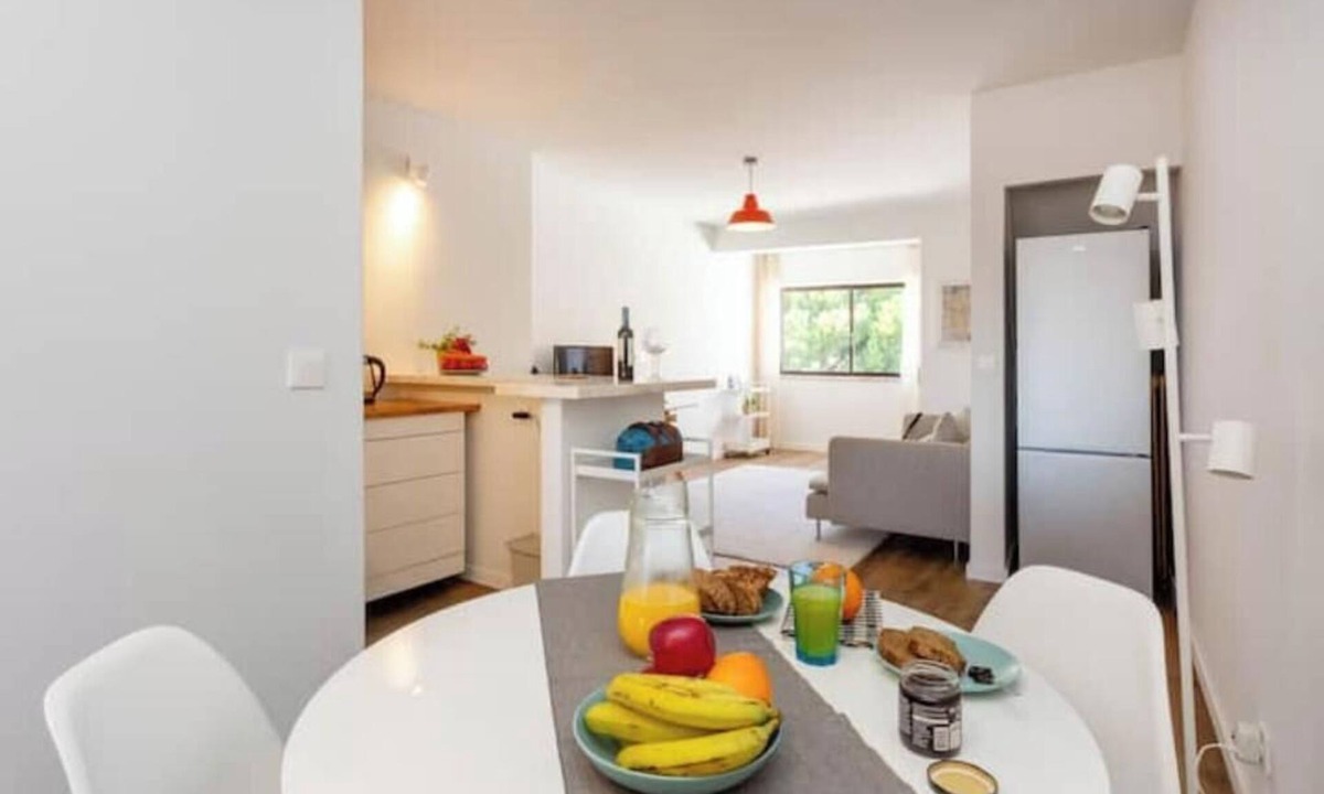 Alenquer Apartment | River Breeze in Almada Velha