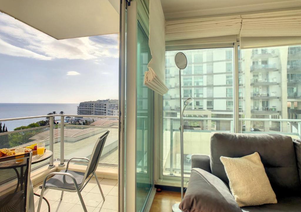 Sao Martinho Apartment | Rodamar Apartment by LovelyStay