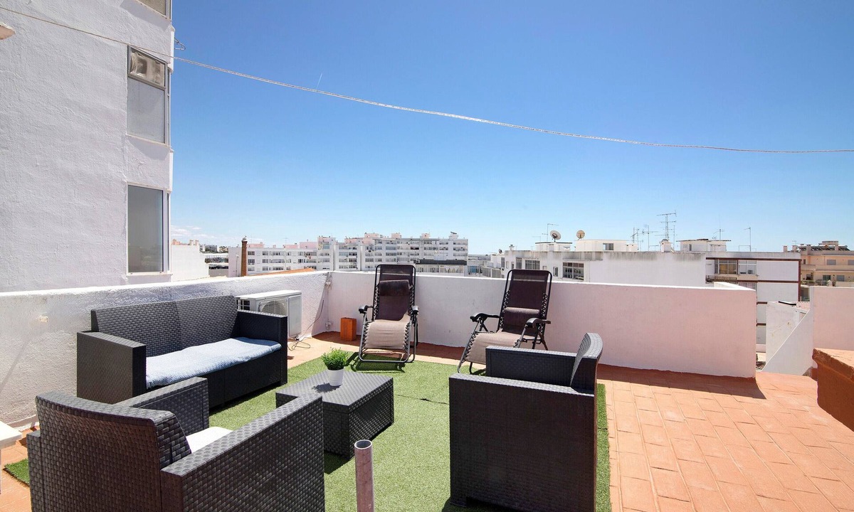 Olhao Apartment | Rooftop Apartment Blue Ocean with Private Open Terrace, Balcony & Wi-Fi
