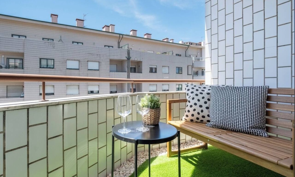 Mafamude Apartment | Roots of Gaia by Hommelier