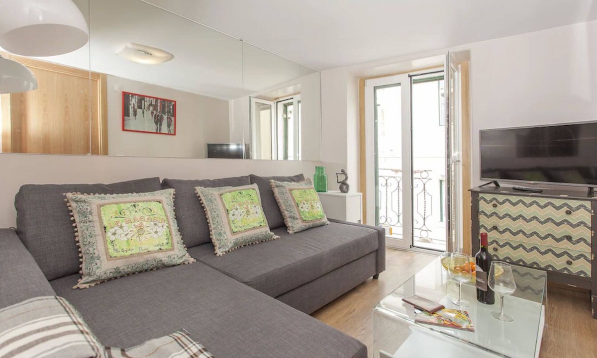 Sao Bento Apartment | Royal Lightness, Principe Real 2CH/2SDB, Clim, Calm, Wifi, cable