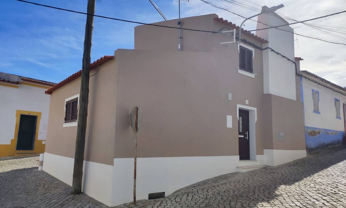 Elvas House | Rua Da Avó Holiday Home with Wi-Fi