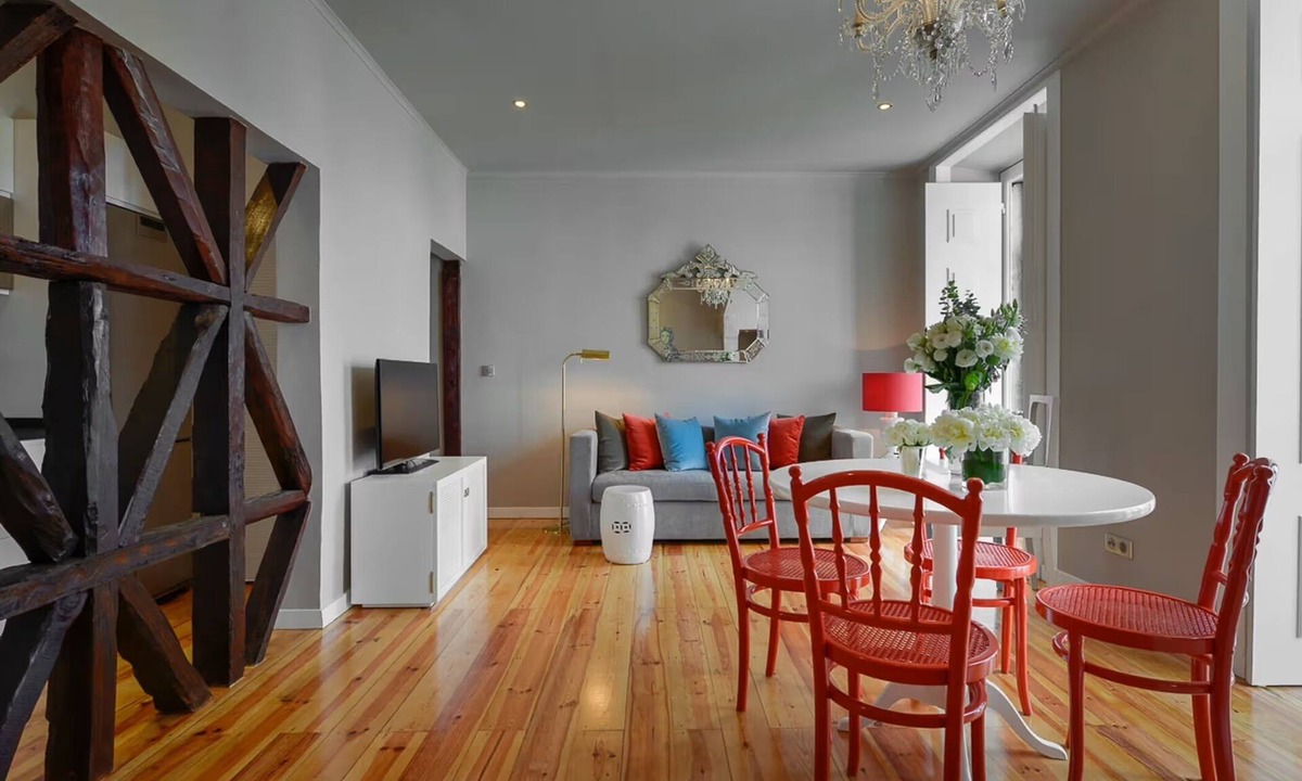 Santa Maria Maior Apartment | Rua São Mamede - Heart of Lisbon