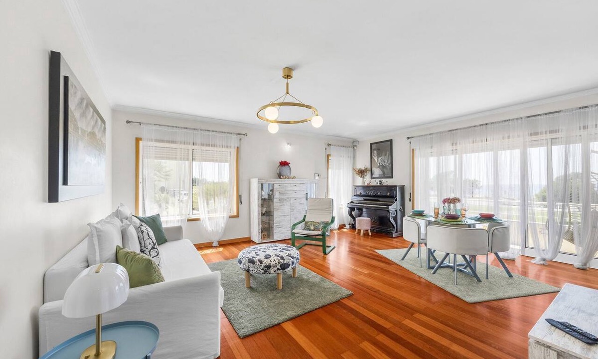 Sao Felix Da Marinha Apartment | São Félix Ocean Views | 1BR & Terrace