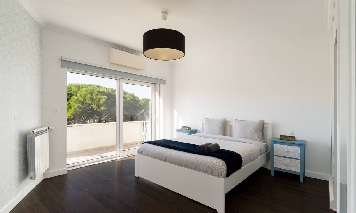 Cascais Villa | São Pedro Beach Villa