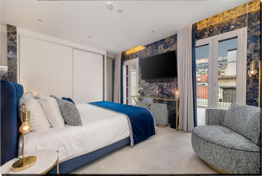 Old Town Apartment | Safira Suites 302