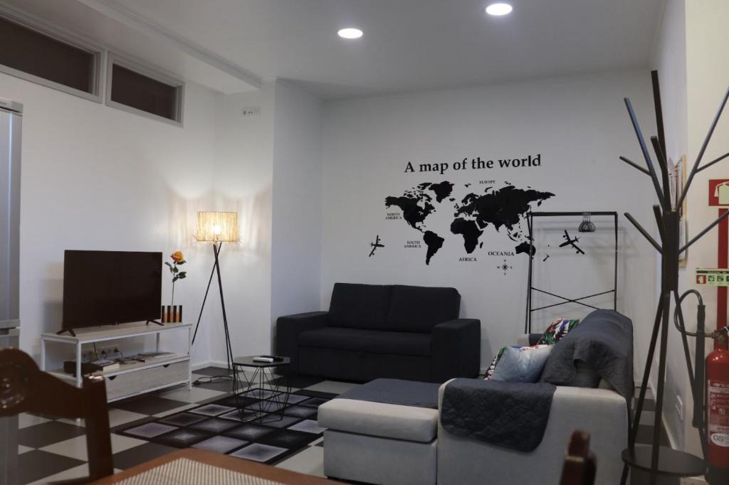 Ribeira Grande House | Santa Luzia Center