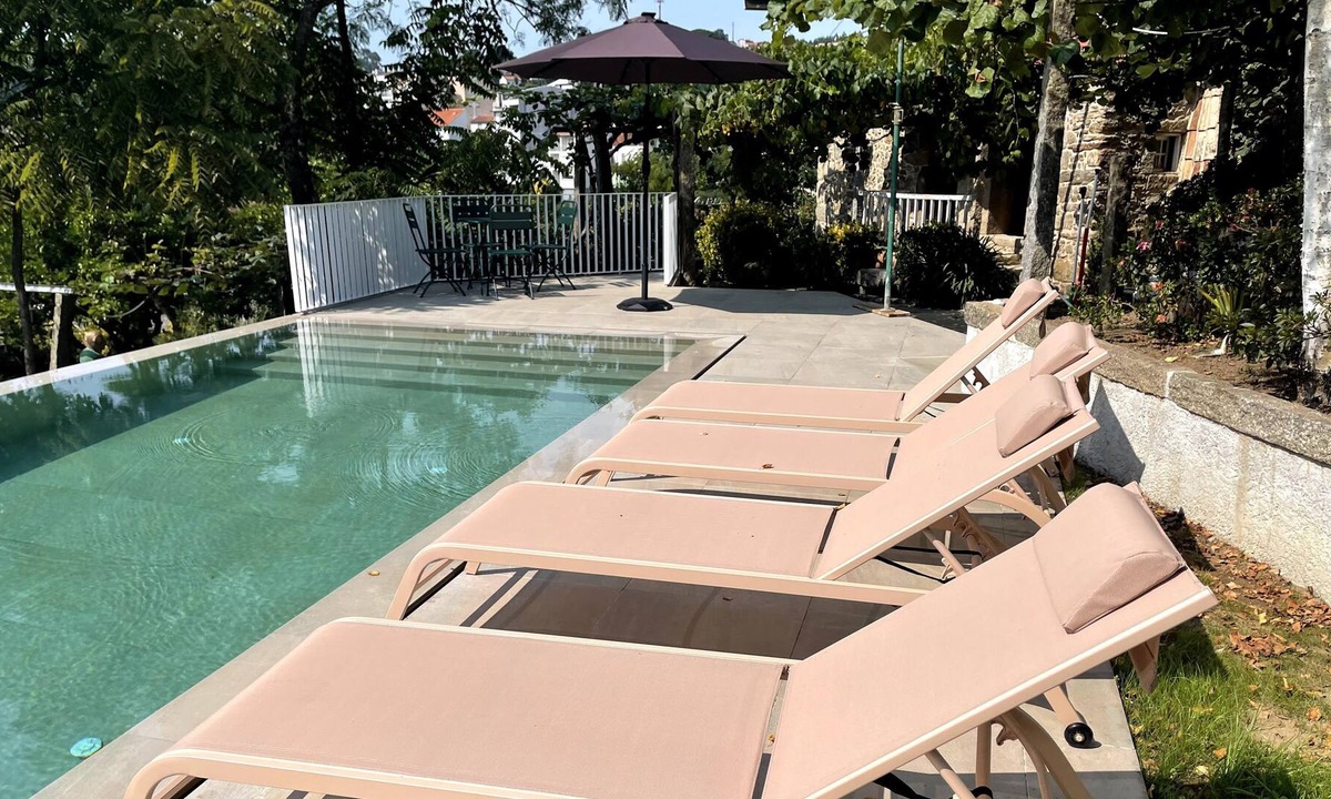 Sever do Vouga Bed & Breakfast | Santiago Family House -Single Room with Private Bathroom