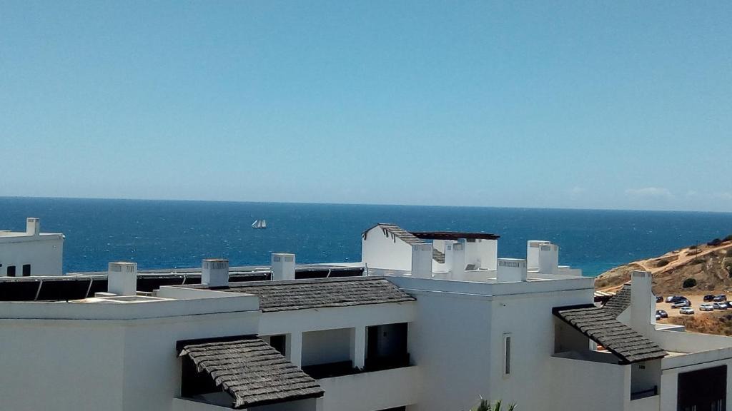 Porto de Mos Apartment | Sea View Apartment