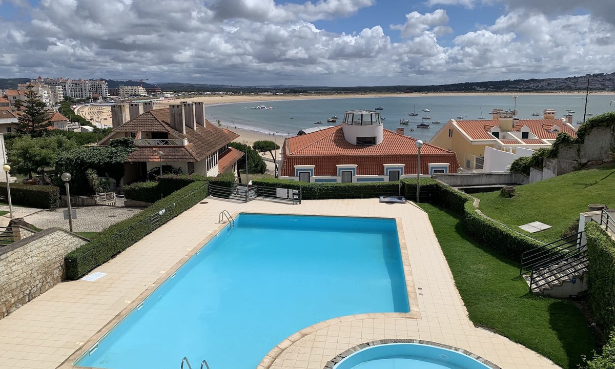 Sao Martinho do Porto Apartment | Sea View, Beachfront, Swimming Pool, Free Parking