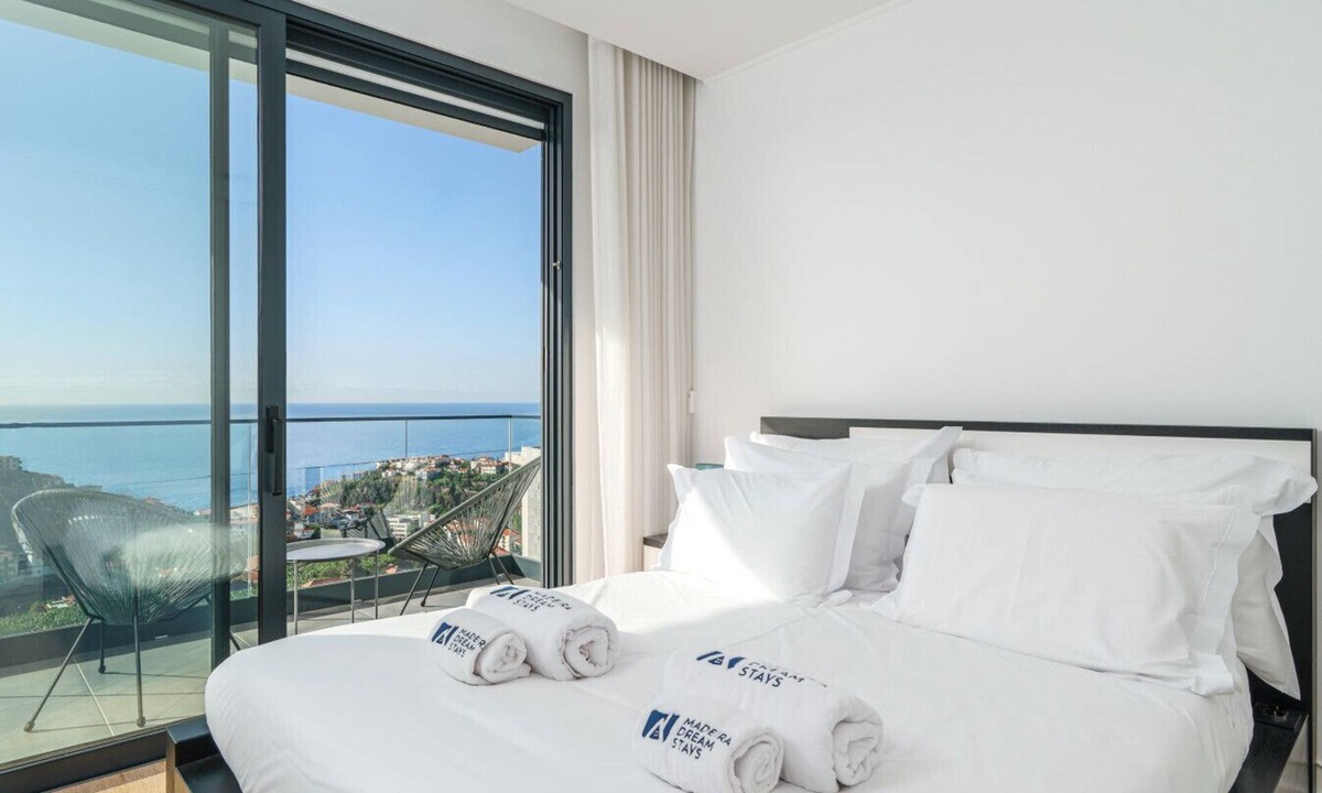 Camara de Lobos Villa | Sea View Villa Scandinavian Design Private Gym Kids Area BBQ