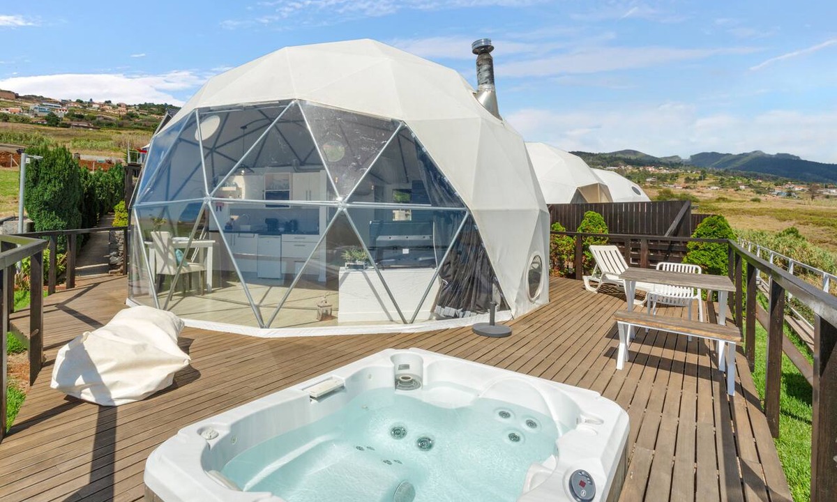 Prazeres RV Rental | Soul Glamping – Luxus, Natur, Ozeanblick & privater Jacuzzi auf Madeira