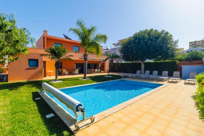 Ameijeira House | Spacious and elegant holiday home !