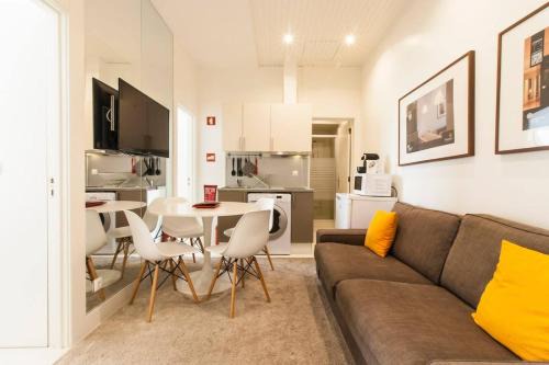 Sacramento Apartment | Spacious and Modern Apartment in the Center of Chiado