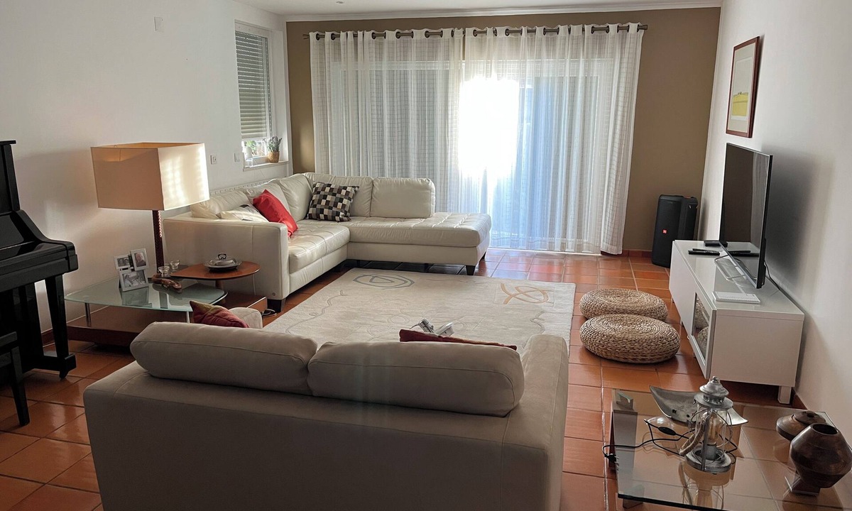 Cascais Villa | Spacious villa with garden and barbecue, near Serra de Sintra, beach and Cascais