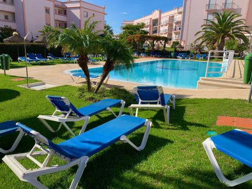 Luz Apartment | St. James Beach & Pool Apartment