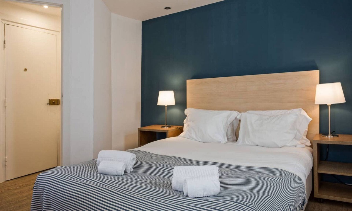 Sao Paulo Apartment | Sta. Catarina RC · Cozy apartment in Lisbon's center!