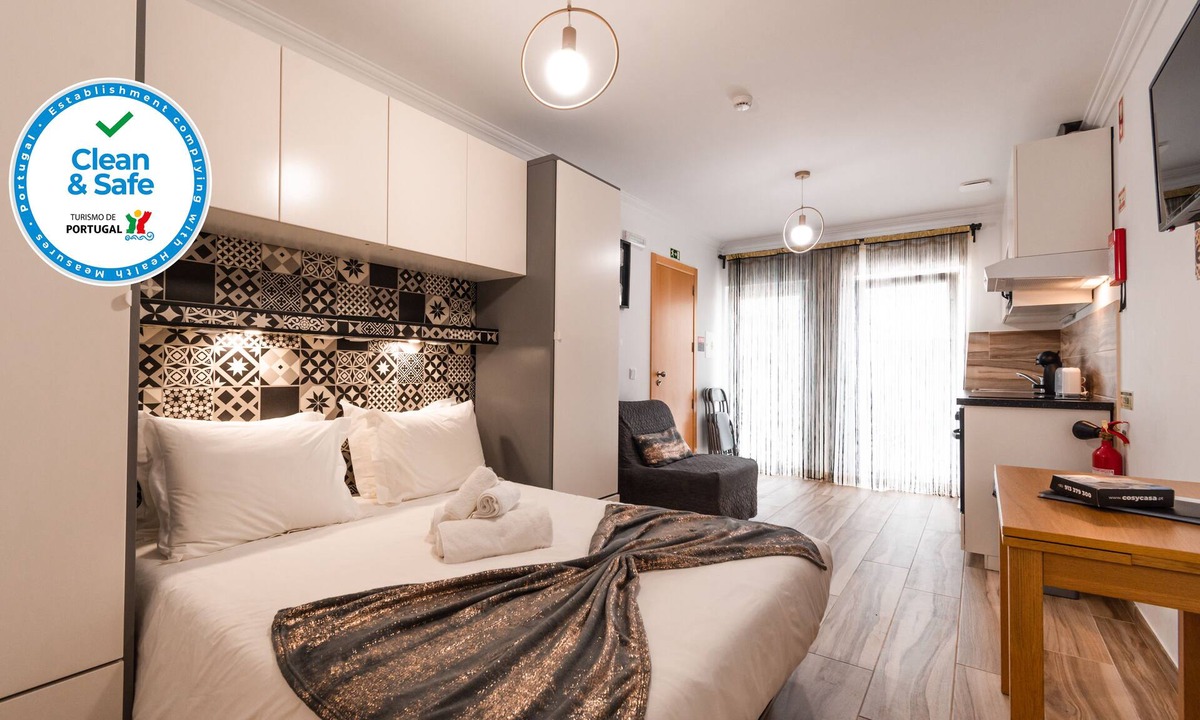 Peniche de Cima Apartment | Studio 2 minutes walk from Peniche Gamboa Beach