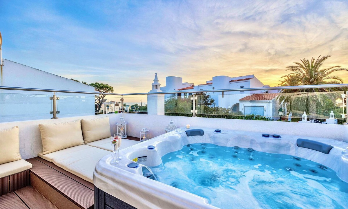 Vale do Lobo House | Stunning 2-Bedroom Beach Retreat in Vale do Lobo