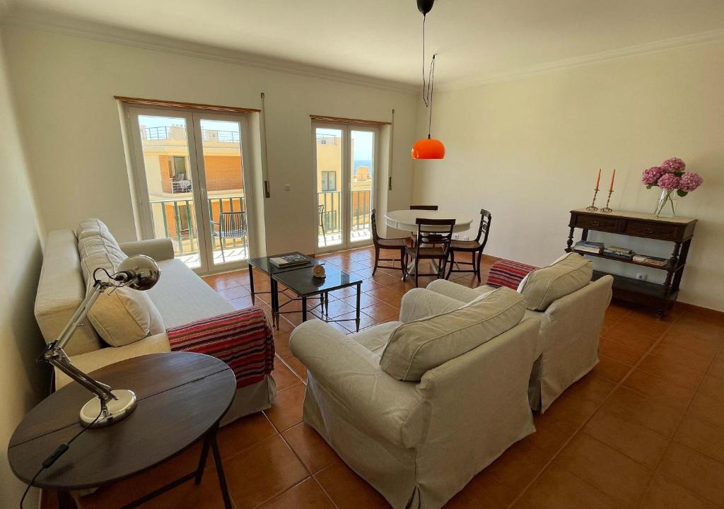 Atalaia Apartment | Stylish Coastal Apartment with Sea View