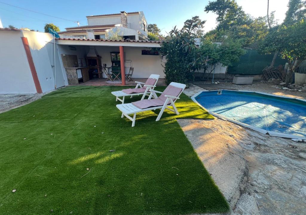 Charneca da Cotovia Apartment | Suite in a rustic house