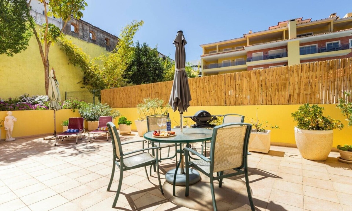 Lagos City Center Apartment | Sunhouse Grand Patio