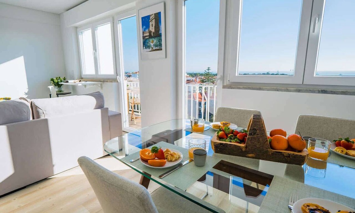 Carcavelos Apartment | Sunset Horizon Carcavelos
