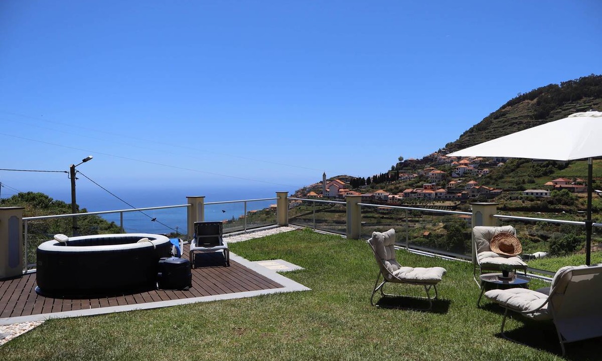 Ribeira Brava House | Sunset Villa Madeira