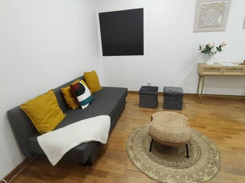 Sao Domingos de Benfica Apartment | Sweet Little Orange