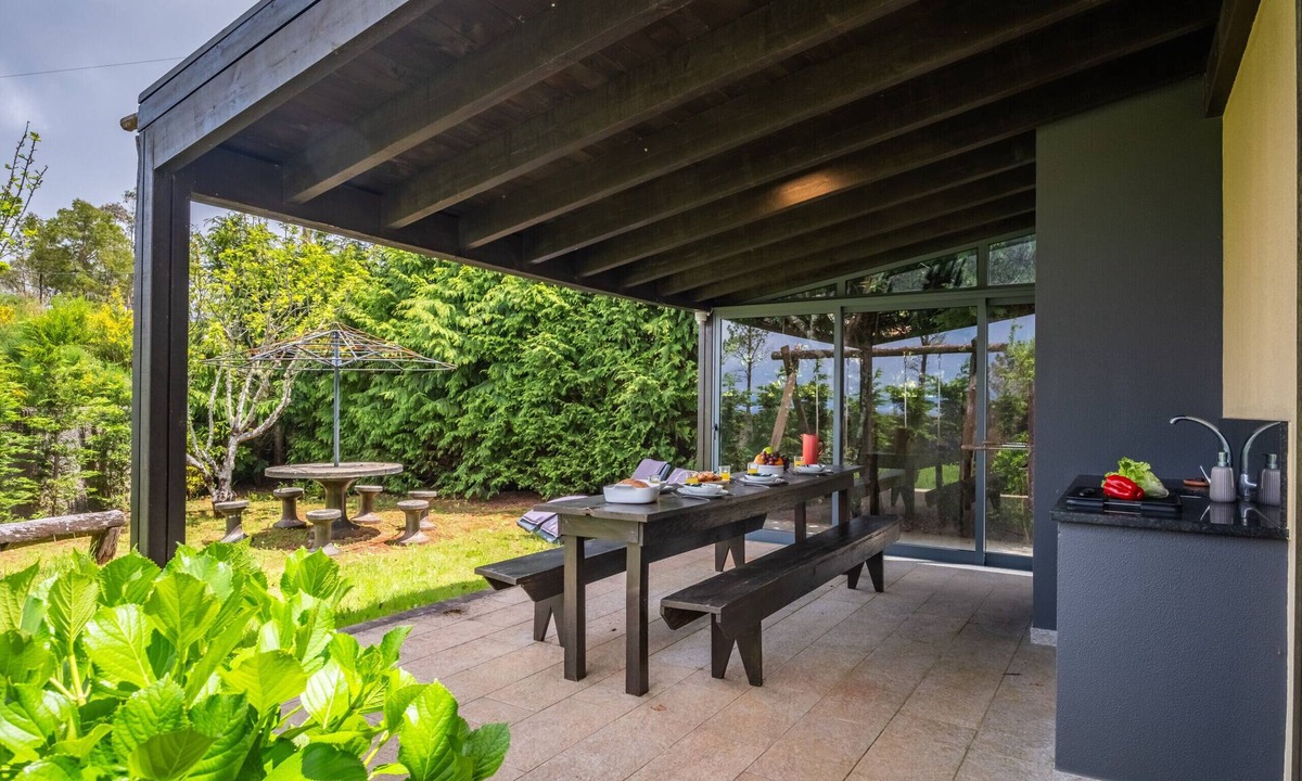 Porto Moniz House | Sweet Orchard Escape - By Wehost