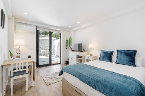 Braga Apartment | The Archway Studio by Minhos Guest