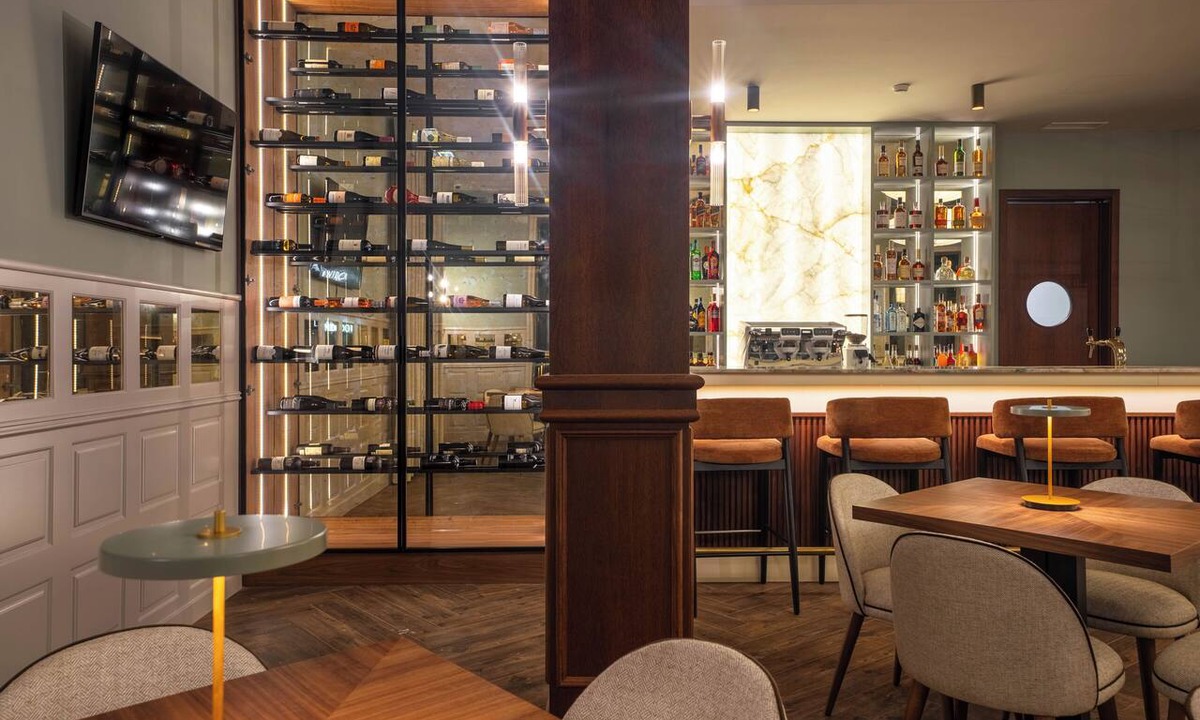 Horta Hotel | The Book Hotel