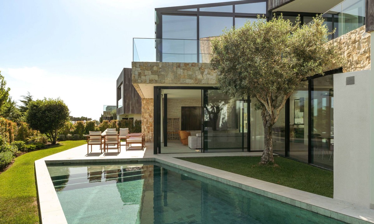 Cascais Villa | The Olive House by Cadenzalux