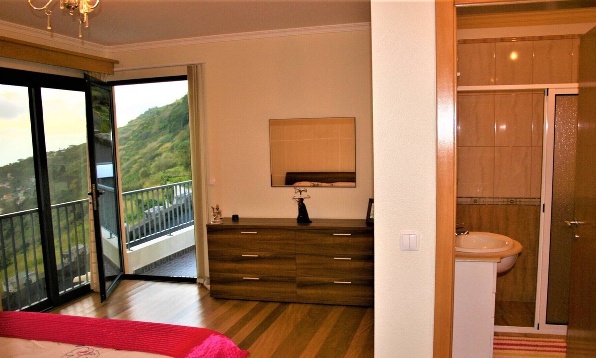 Arco da Calheta Villa | The Rose House - ETC Madeira