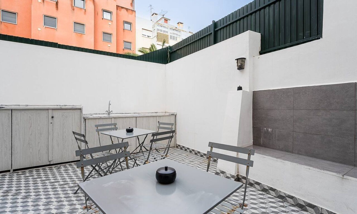 Sao Jorge de Arroios Apartment | The Twenties by GuestReady - Room 11