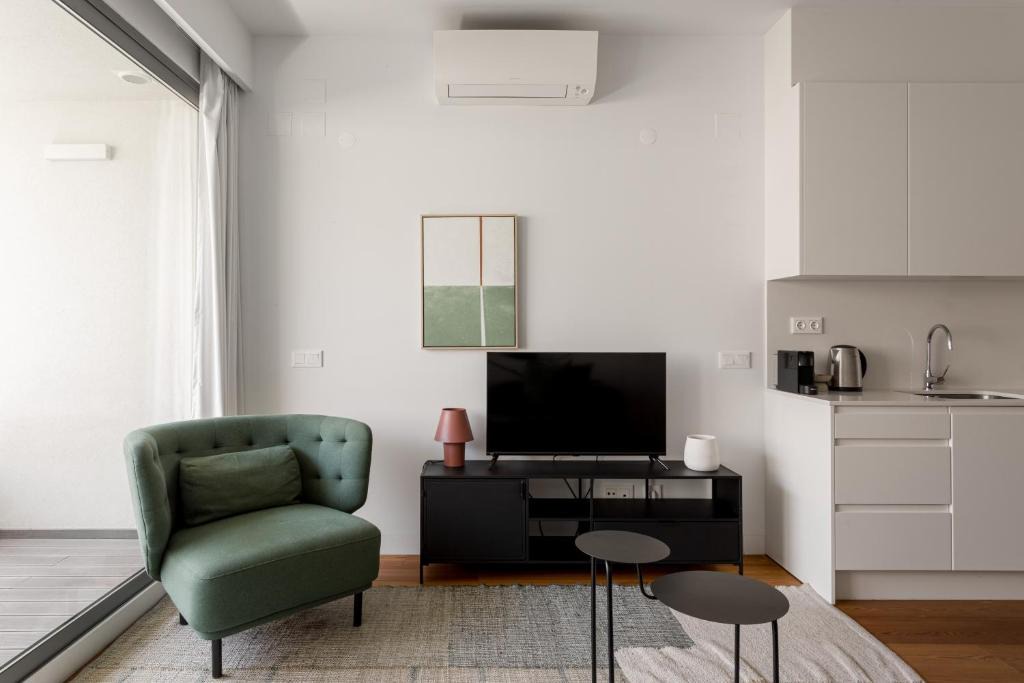 Sao Jorge de Arroios Apartment | The Urban Oasis Elegant 2 Bedroom Duplex in Lisbon