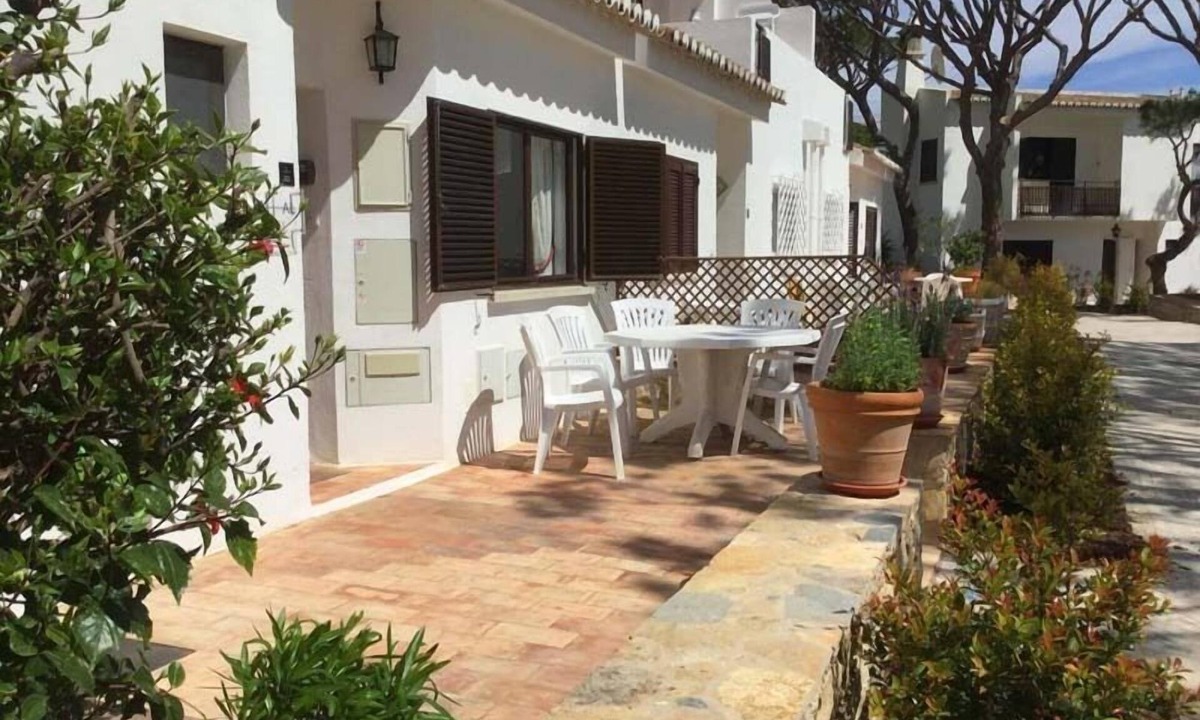 Vale do Lobo House | Three bedroom townhouse beside Praca and beach SD89 - Almancil, Algarve
