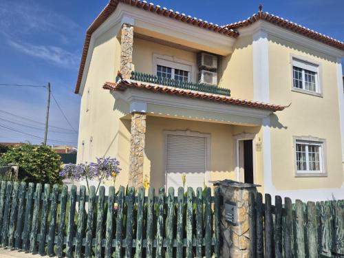 Torres Vedras House | Toca dos Coelhos