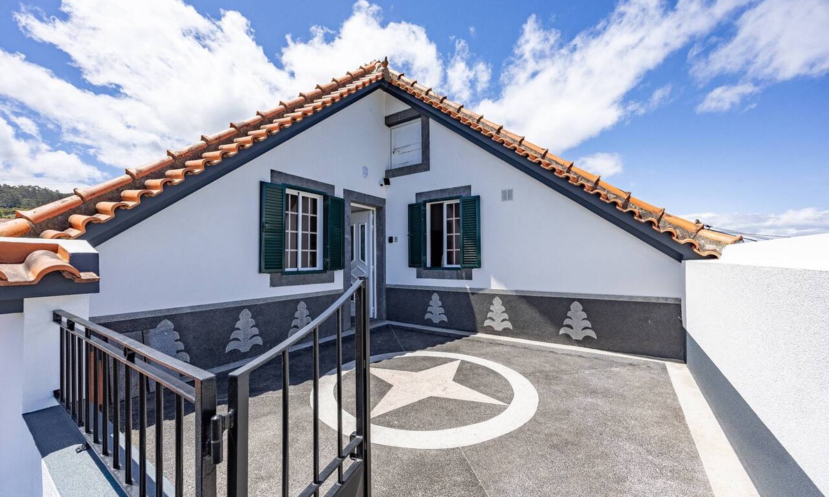 Santana Villa | Tony's House B by YOUR KEY