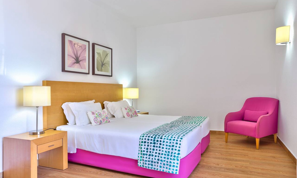 Vila Baleira Hotel | Torre Praia Hotel