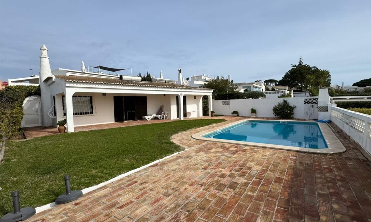 Olhos D'Agua Villa | TP Maria Luisa dos Olhos Villa - Private Pool and Beach
