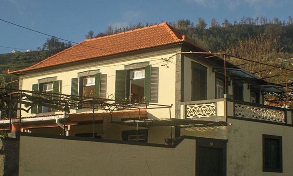 Arco da Calheta Apartment | Typical Farm Apartment, sunny views.