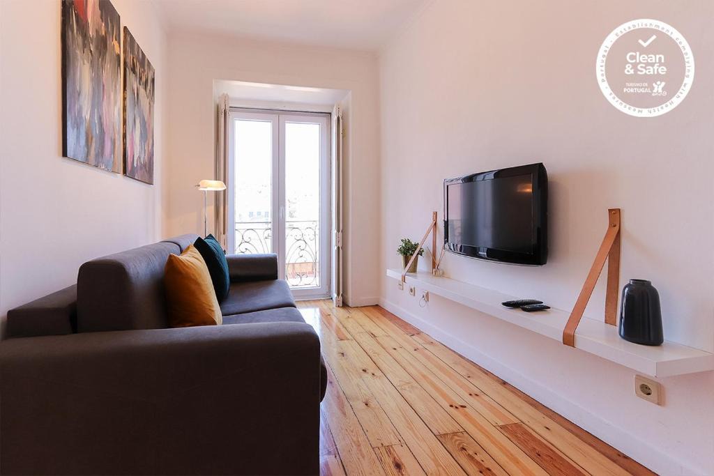 Mouraria Apartment | Typical Mouraria by Homing