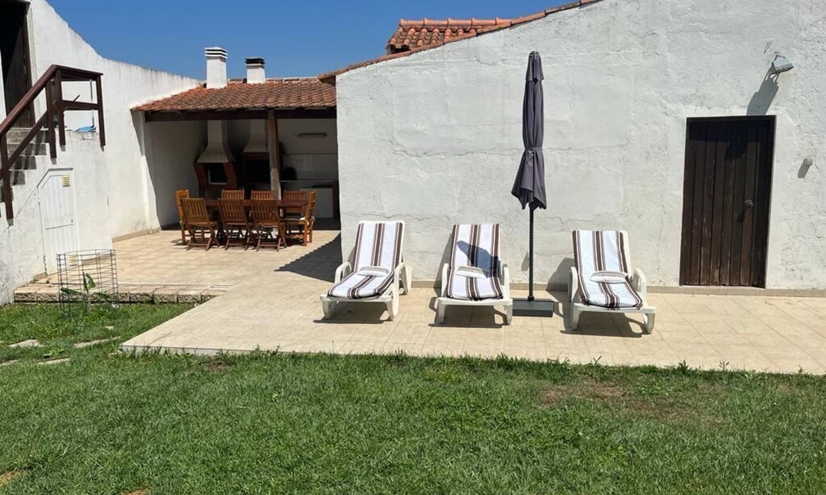 Maiorga House | Vacation Home with a Pool